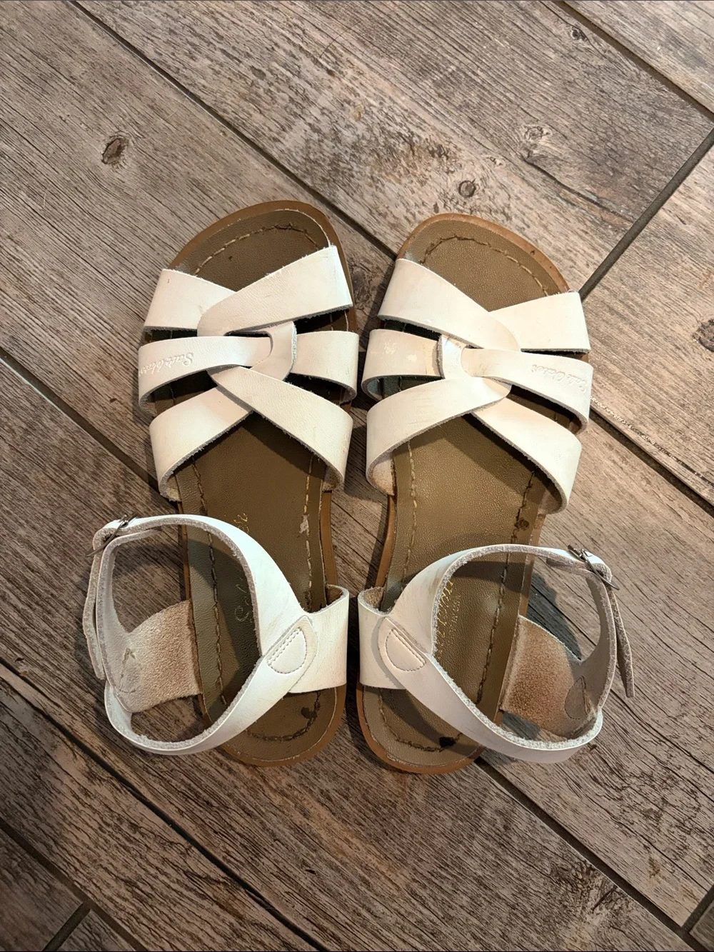 Salt Water Sandals by Hoy White Crisscross Toddler Sandals with Buckle